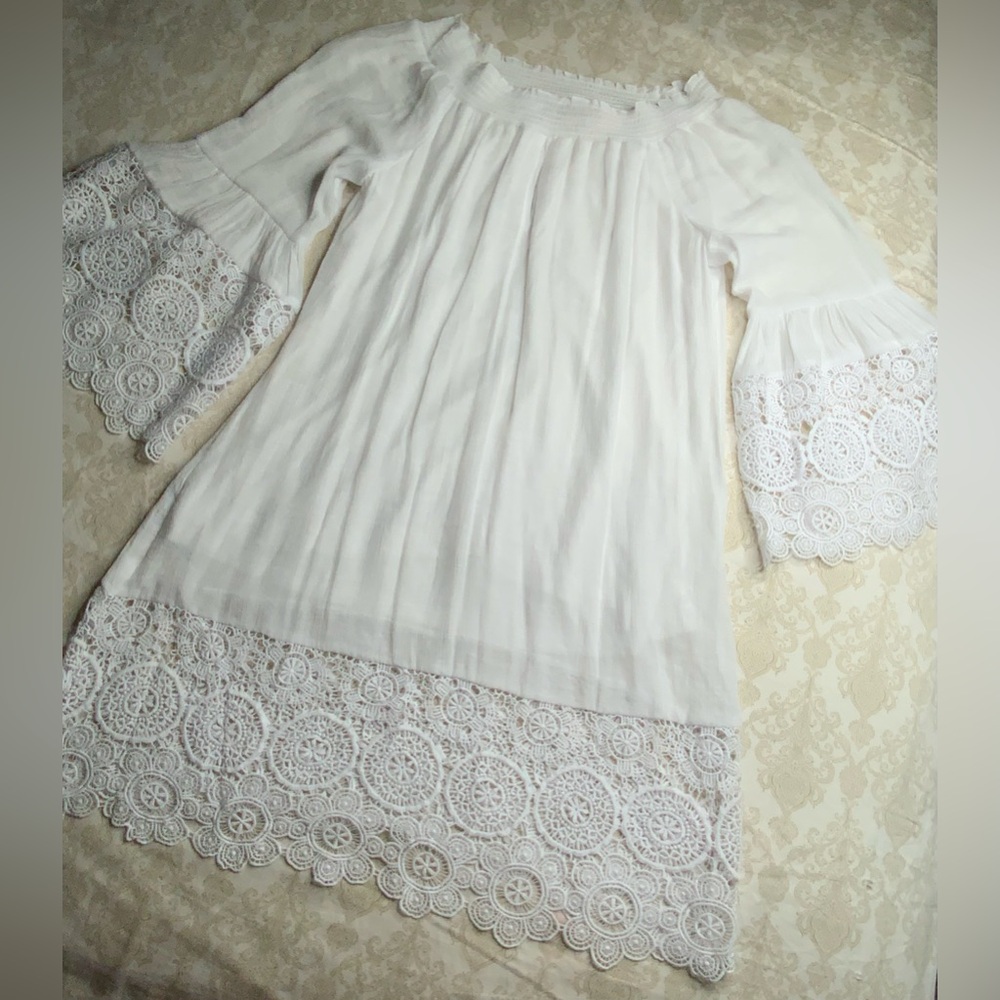 Azucar White Bell Sleeve Lace Dress – Size M Boho Cottagecore